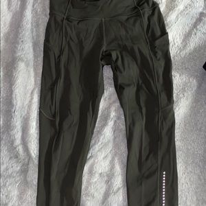 Lululemon Fast and Free crop 19